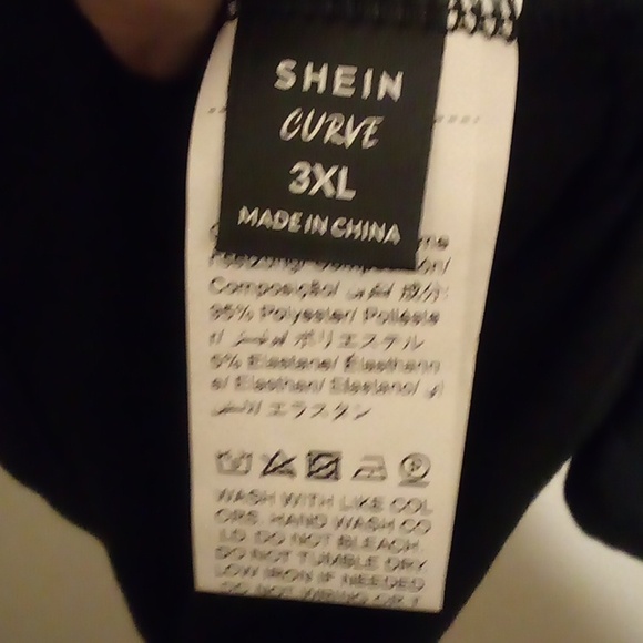 NIP - Shein Curve Black Sleeveless Pull-Over Blouse - Size 3X - Picture 4 of 7